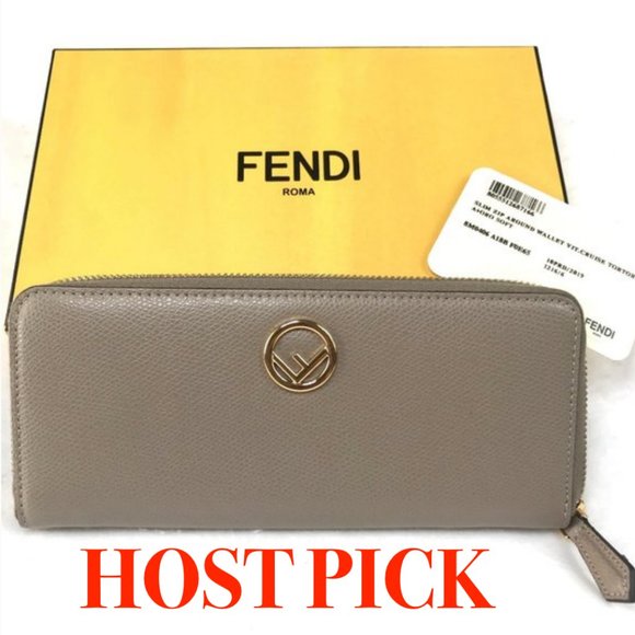 New in Box Fendi ZIP-AROUND Beige leather wallet  $990 - Picture 1 of 14